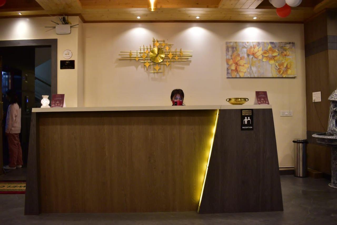 Hotel Montana Vyoo Namchi Eksteriør billede